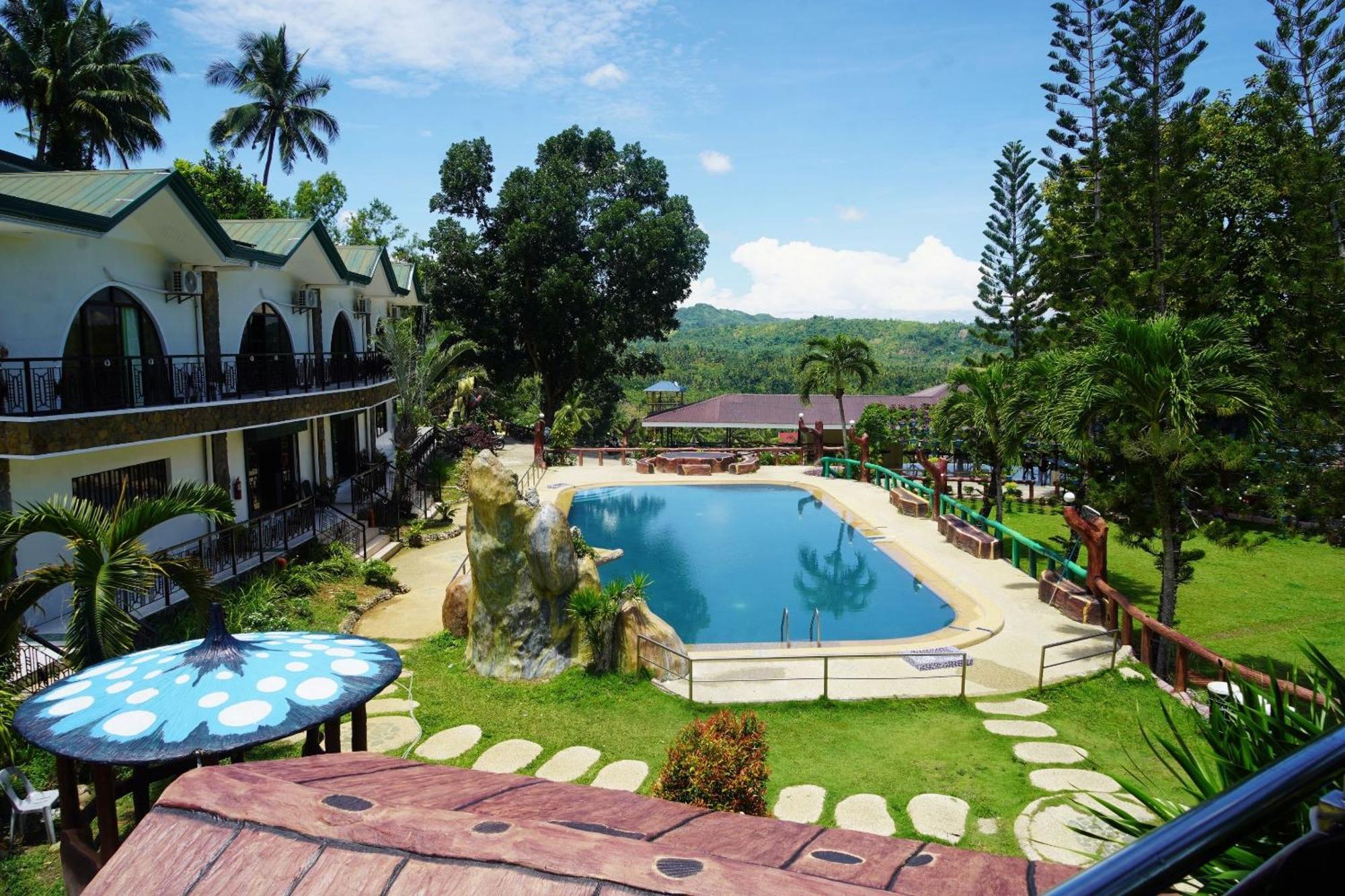 Hidden Valley Mountain And Wavepool Resort Pinamungahan 外观 照片