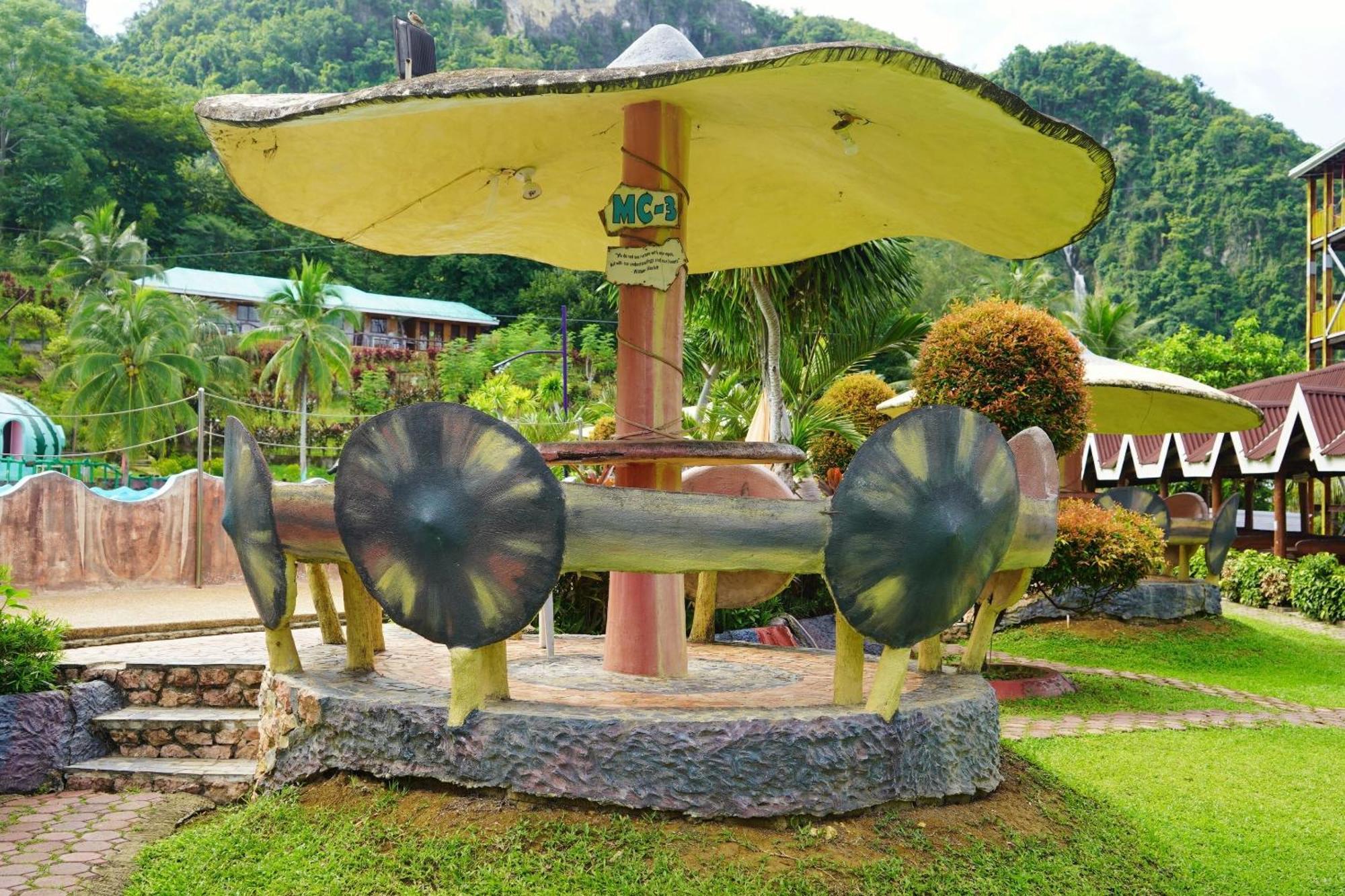 Hidden Valley Mountain And Wavepool Resort Pinamungahan 外观 照片